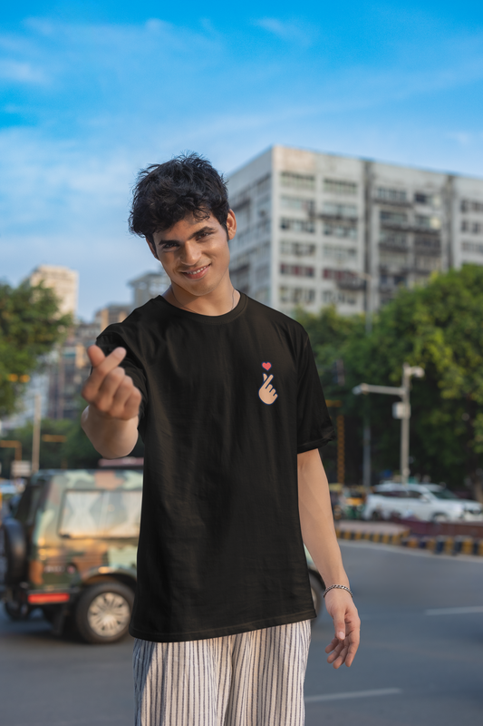 Finger Heart: Korean Men's Tee